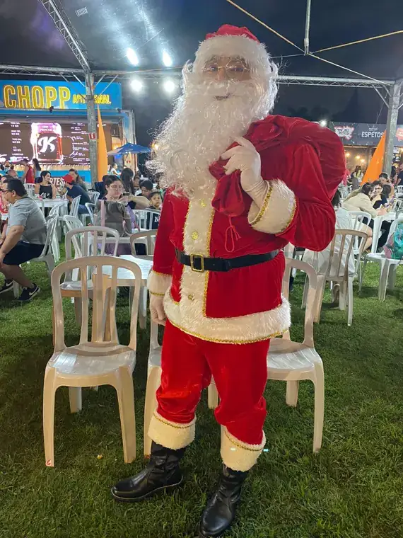 Papai Noel em evento ao ar livre